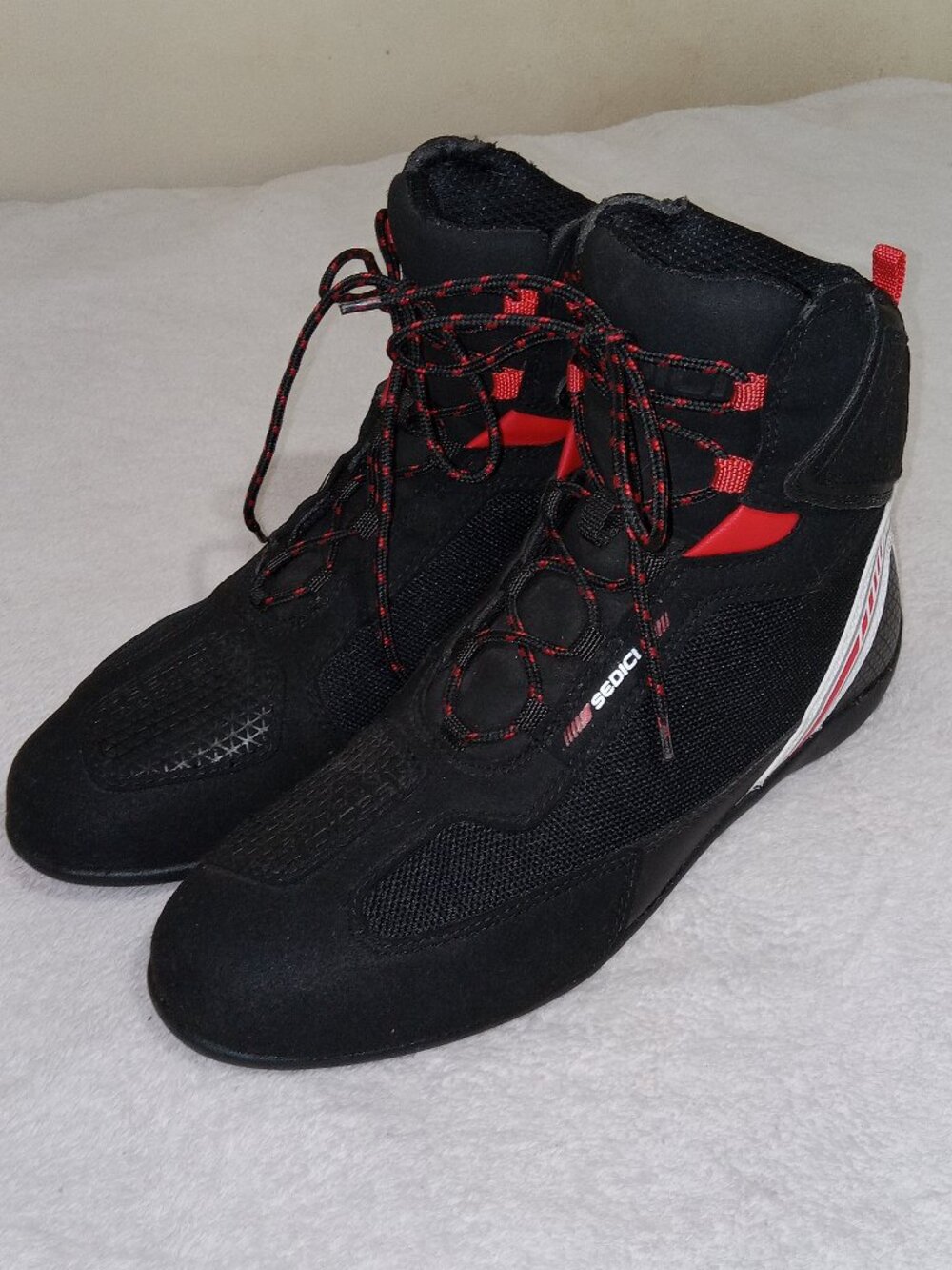 Sedici Sportiva Riding Shoes Black Red Men's size 10 Motorcyle Biking Suede Boot